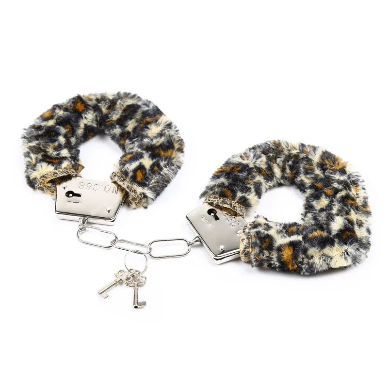 Fuzzy Plush Handcuffs  Soft Bondage Restraints for Couples Play  Adjustable  Comfortable - buysextoyth