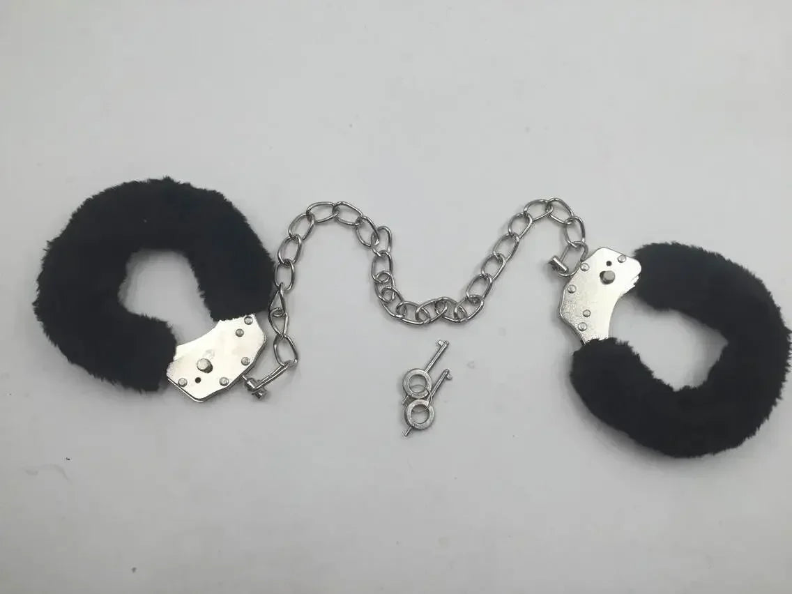 Fuzzy Plush Handcuffs  Soft Bondage Restraints for Couples Play  Adjustable  Comfortable - buysextoyth